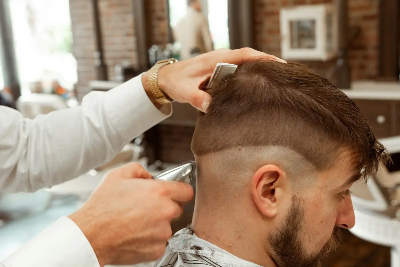 A clipper cut, seen from the side. Illustrative photo, not a client of this shop.